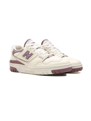 Sneakers Donna New Balance 550 con struttura in pelle