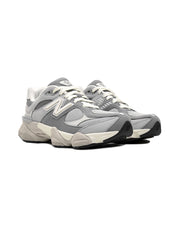 New Balance 9060 Sneakers Donna Bianco e grigio