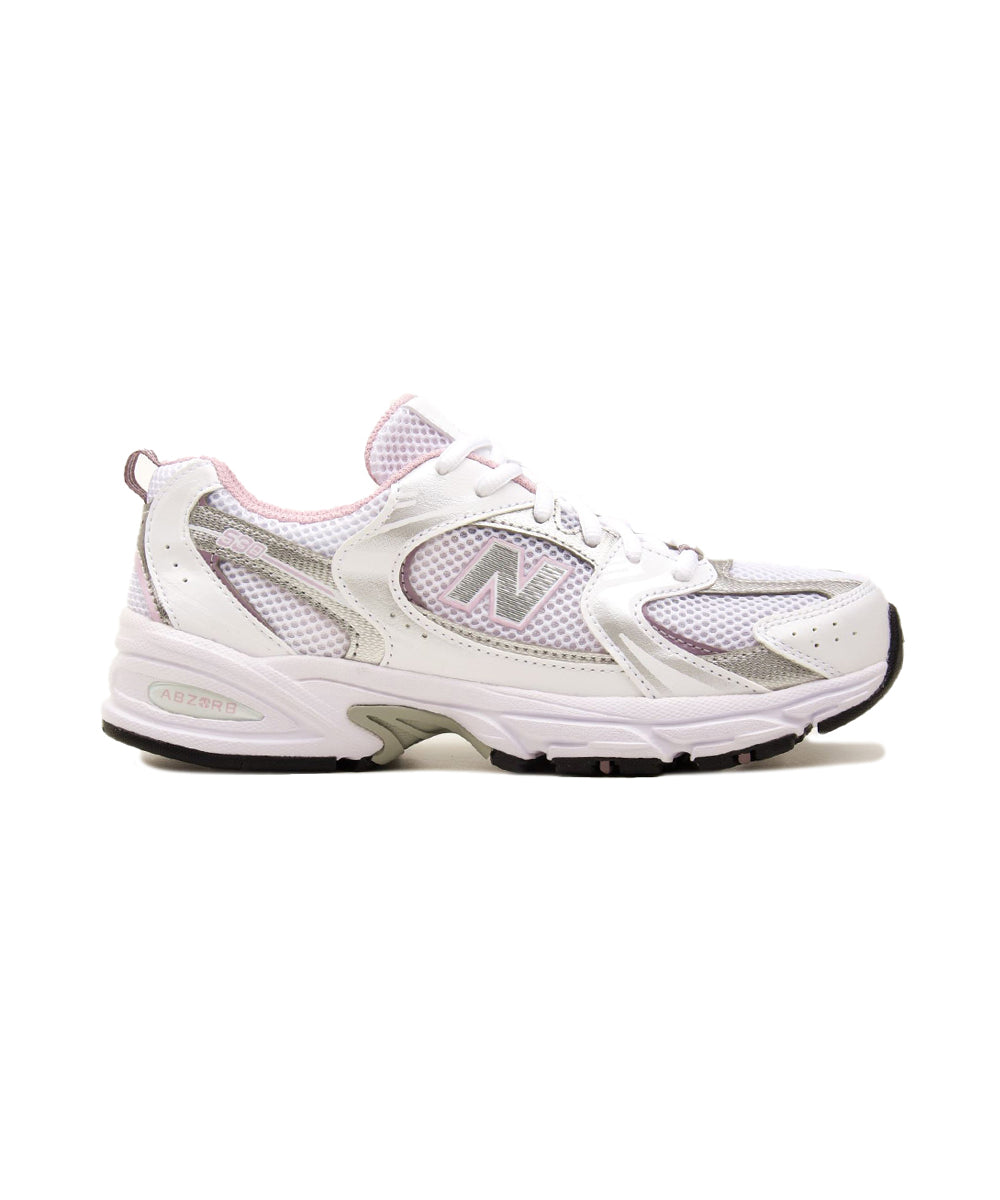 ai24-new-balance-gr530gk_c8beb1ea-5cdb-4517-aad9-bd7c30015d02.jpg