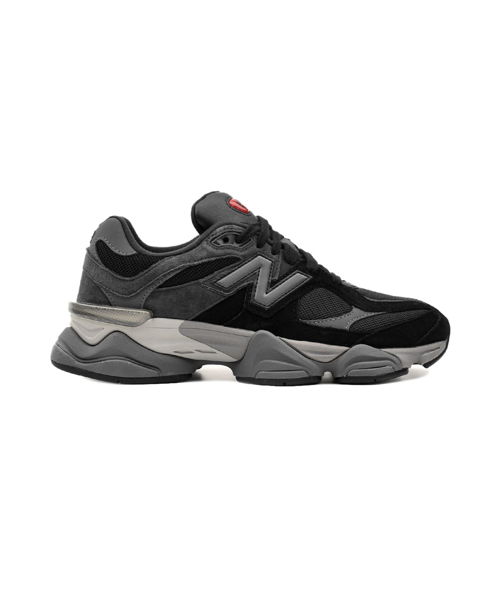 ai24-new-balance-u9060blk_d5ac7c5d-ce77-4b74-9f36-24050e57cefb.jpg